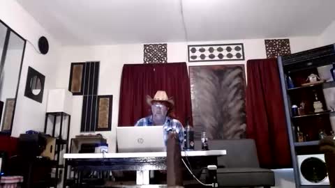 gatewaylaptop2019 online show from October 27, 6:52 pm