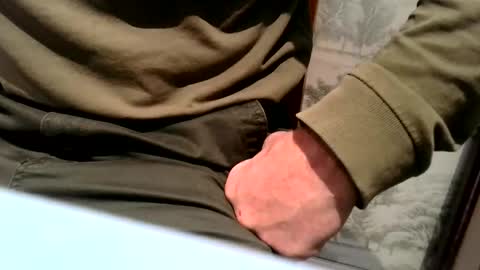 gazjones231 online show from November 22, 12:03 pm