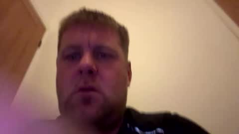 gaznaylor1986 online show from November 7, 6:21 pm