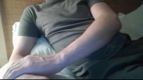 Snapshot of gccurious76 chatting on September 19, 11:36 am GCGuy online show from September 19, 11:36 am