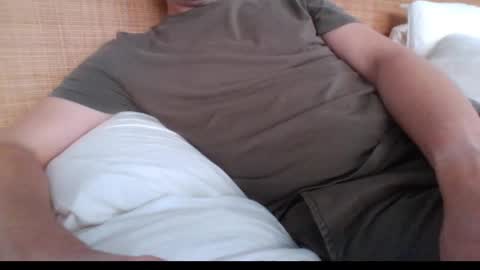 Snapshot of gccurious76 chatting on October 26, 7:53 am GCGuy online show from October 26, 7:53 am