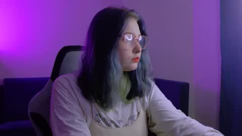 Vi online show from October 30, 6:52 pm