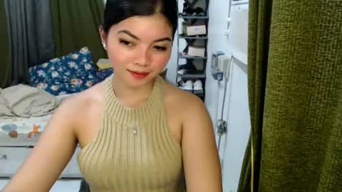 gel_lllluxry online show from July 3, 9:36 am