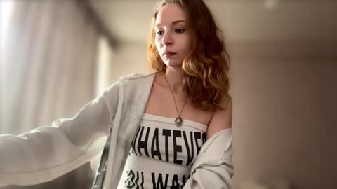 Emmi online show from October 1, 11:09 am