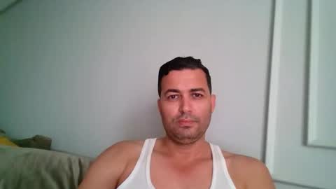 genteldevil online show from September 29, 9:30 am