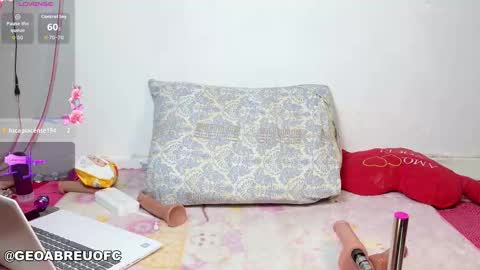 geoabreuofc online show from November 5, 1:51 am