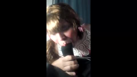 georgelord392952 online show from May 2, 1:44 am