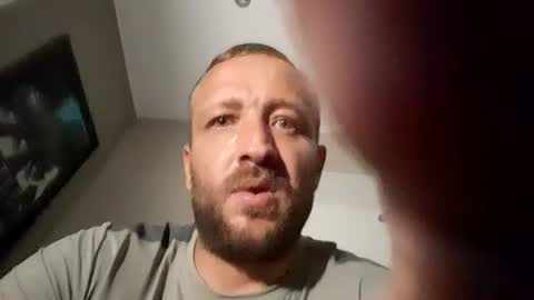 georgemac2405 online show from July 16, 1:31 am