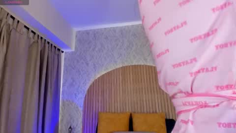 Kendal  online show from March 8, 3:49 pm