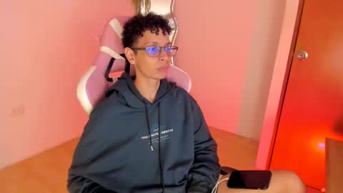 georgy_nroses online show from December 23, 7:49 am