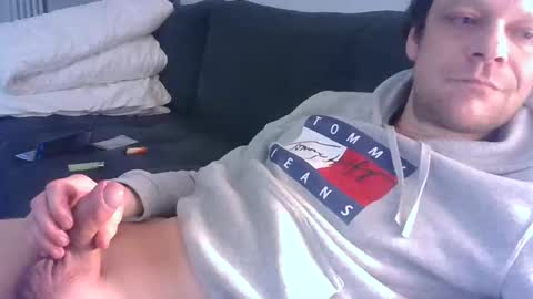 German33FFM1 online show from February 2, 2:17 am