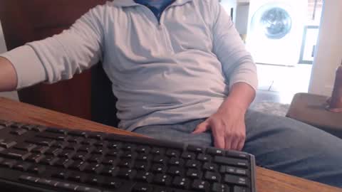 Snapshot of gethoggy chatting on October 1, 9:24 pm gethoggy online show from October 1, 9:24 pm