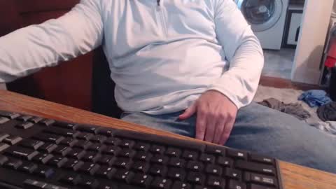 Snapshot of gethoggy chatting on October 30, 6:52 pm gethoggy online show from October 30, 6:52 pm