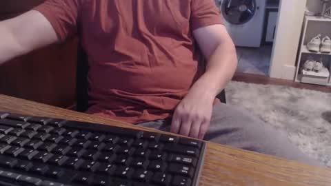 Snapshot of gethoggy chatting on October 19, 2:11 pm gethoggy online show from October 19, 2:11 pm