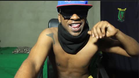 ghettolife2020 online show from March 4, 12:44 pm