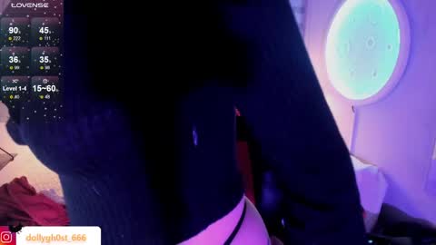 Allison  online show from April 18, 8:09 pm