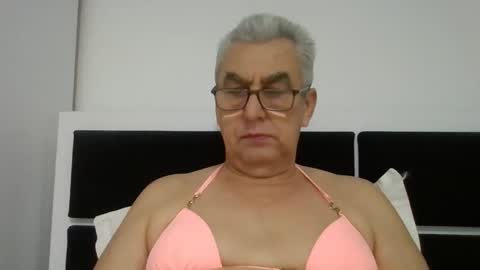 gigi1970 online show from November 30, 11:28 am