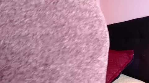 gigimle online show from April 18, 2:19 pm