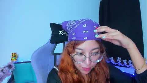 gigimooon online show from November 5, 1:51 am