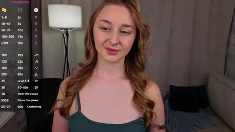 Luna online show from February 20, 1:24 pm