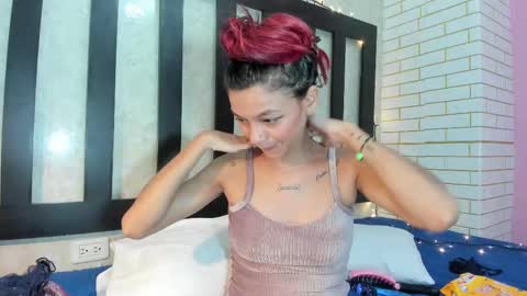 Snapshot of gimenalara chatting on February 27, 12:01 pm Gimena online show from February 27, 12:01 pm