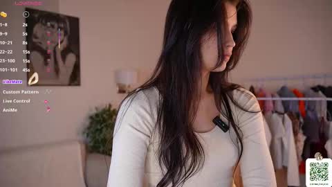 Snapshot of gimme_the_kiss chatting on September 10, 8:04 am Mia online show from September 10, 8:04 am