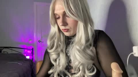 GinaRose online show from April 18, 9:26 pm