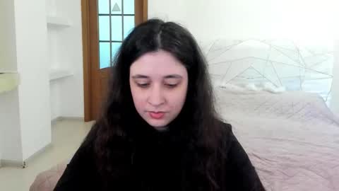 Kate online show from March 29, 9:11 am