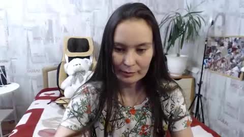 Snapshot of ginaxsoulah__ chatting on February 11, 3:29 pm ginaxsoulah   online show from February 11, 3:29 pm