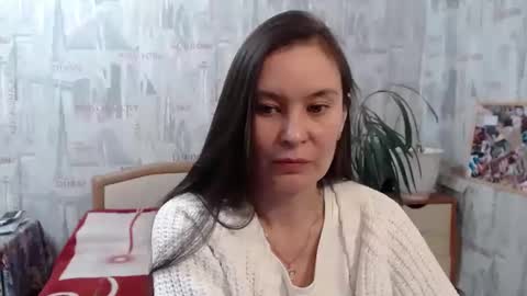 Snapshot of ginaxsoulah__ chatting on December 22, 4:27 pm ginaxsoulah   online show from December 22, 4:27 pm