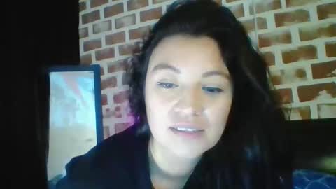 ginebra__uruena online show from March 11, 2:58 am