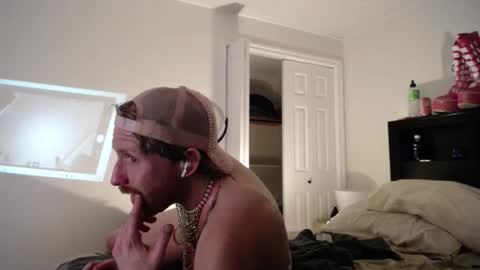 Snapshot of ginger_binj chatting on September 22, 3:38 pm ginger_binj online show from September 22, 3:38 pm