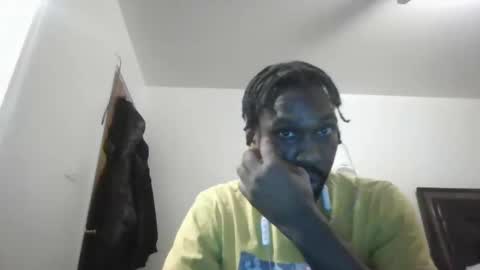 gino_crazy87 online show from January 21, 4:10 am