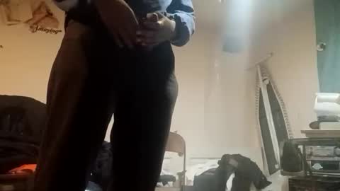 gino_crazy87 online show from January 7, 4:50 am