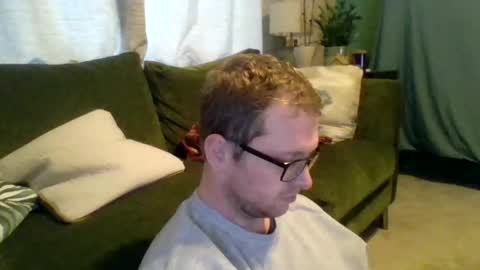 ginwood online show from February 18, 3:41 pm