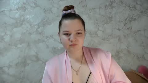 girl_cute07 online show from April 14, 5:27 pm