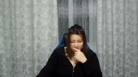 girl_leya online show from January 28, 9:29 pm