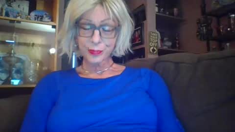 Girlinrock online show from April 21, 1:09 am