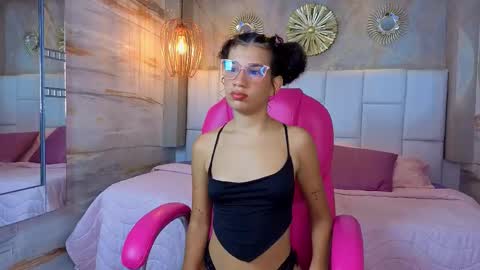 girlsweetgb online show from September 29, 12:15 pm