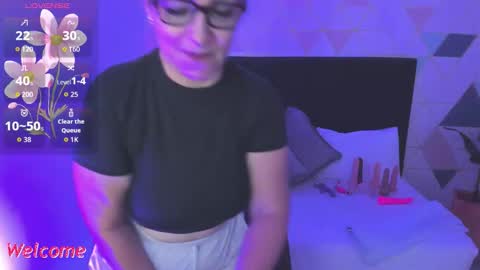 Gisella online show from February 12, 1:15 pm