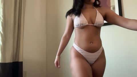 giselemars online show from February 27, 12:47 am