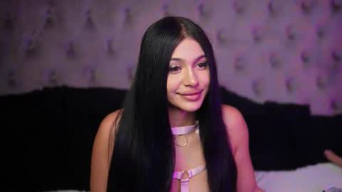 Snapshot of giuliasya chatting on October 7, 9:44 pm Giulia online show from October 7, 9:44 pm