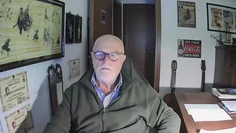 Snapshot of giutomma930394 chatting on October 19, 6:01 pm giutomma930394 online show from October 19, 6:01 pm