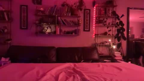 globalmovement online show from March 27, 3:45 am