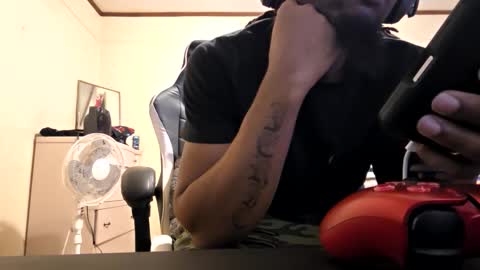 glomightyj online show from April 20, 3:53 am