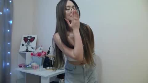 Gloria online show from February 5, 3:15 pm