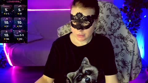 gloriagrays online show from February 6, 5:14 am