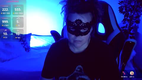 gloriagrays online show from October 12, 6:43 pm