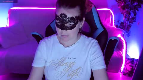 gloriagrays online show from September 10, 7:26 pm