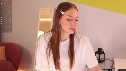 Eloise  online show from November 4, 4:19 pm